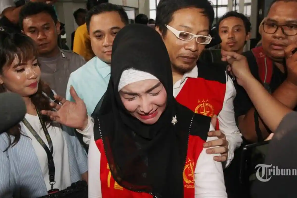 Sudah Mendekam 1 Tahun 7 Bulan, Roro Fitria Masih Kecanduan Narkoba di Penjara