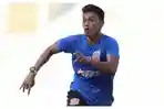 striker-borneo-fc-lerby-eliandry.jpg