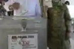 Awang Faroek Ishak Bersama Istri Pilgub Kaltim