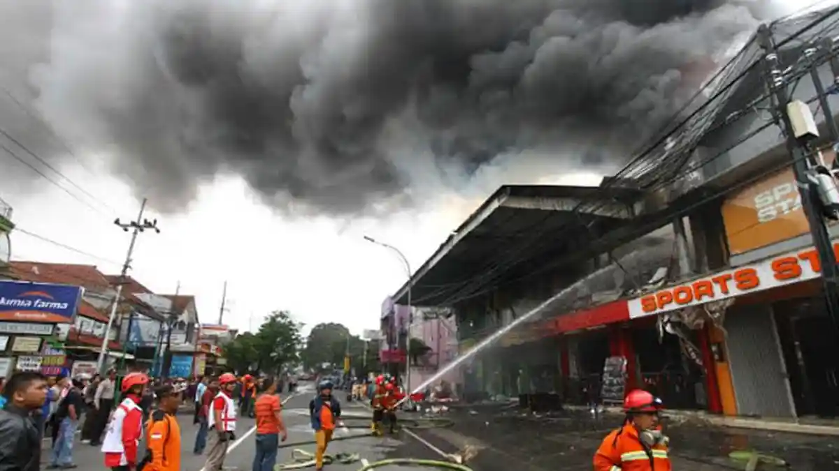 Kebakaran Ruko Sport Mania Kota Malang, Ternyata di Sini Sumber Apinya