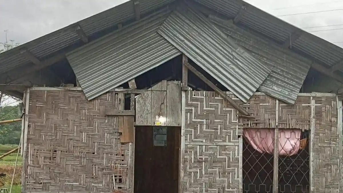 Sedih, Anak-Anak Tersangka Kasus Penganiayaan Berat di Manggarai Timur Hidup Sendiri