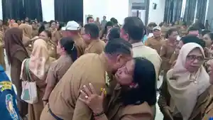 Apel-terakhir-pj-bupati-malra-Samuel-Huwae.jpg