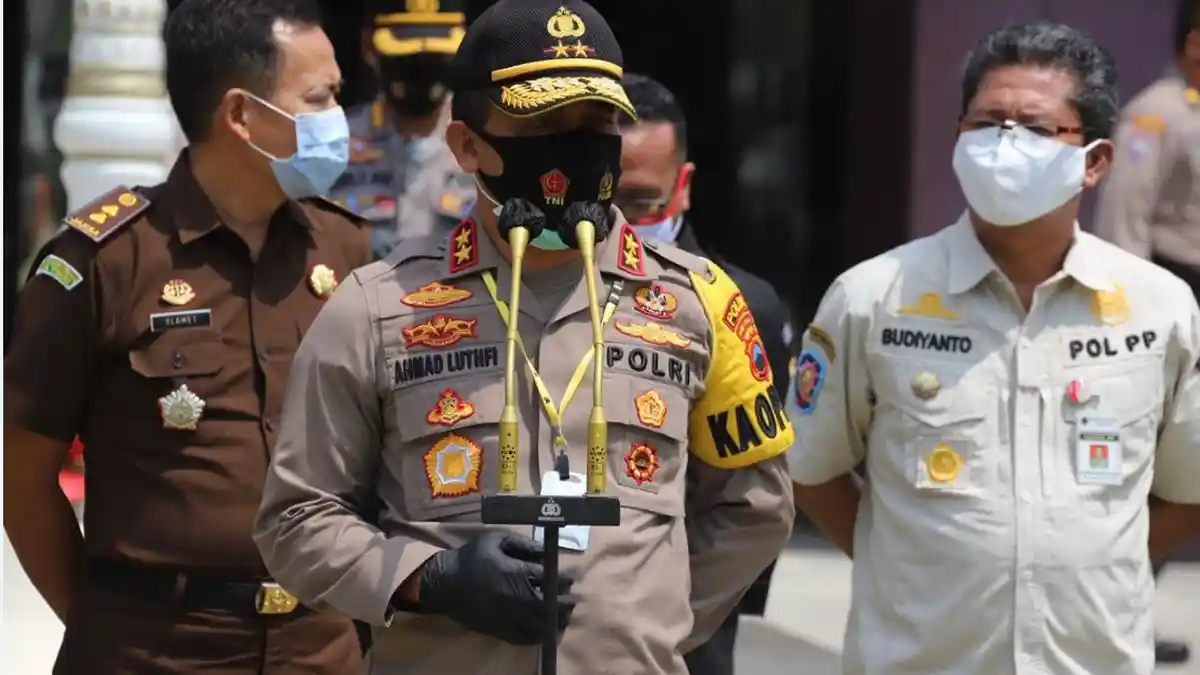 Kapolda Jateng Kerahkan Kapolres Dukung Satpol PP Berantas Baliho Provokatif