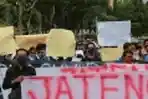 Aksi Demo Forum Guyub Rukun Jateng dan Seniman Tertib