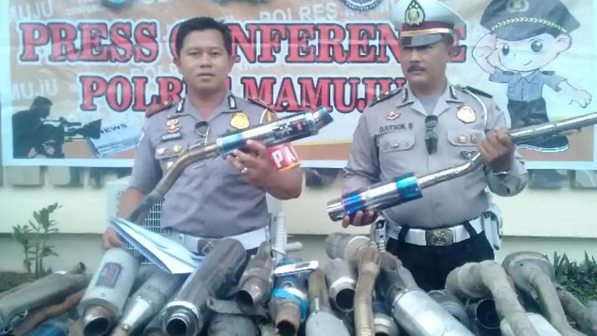 Dalam Tempo 2 Bulan, Polres Mamuju Sita 150 Knalpot Bogar