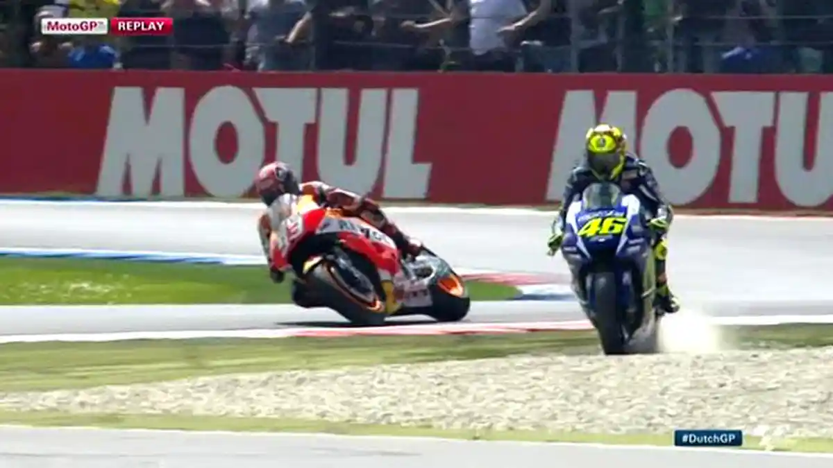 Marquez: Rossi Ajarkan Kami Hal Baru, Dia Memang Pintar Bukan?