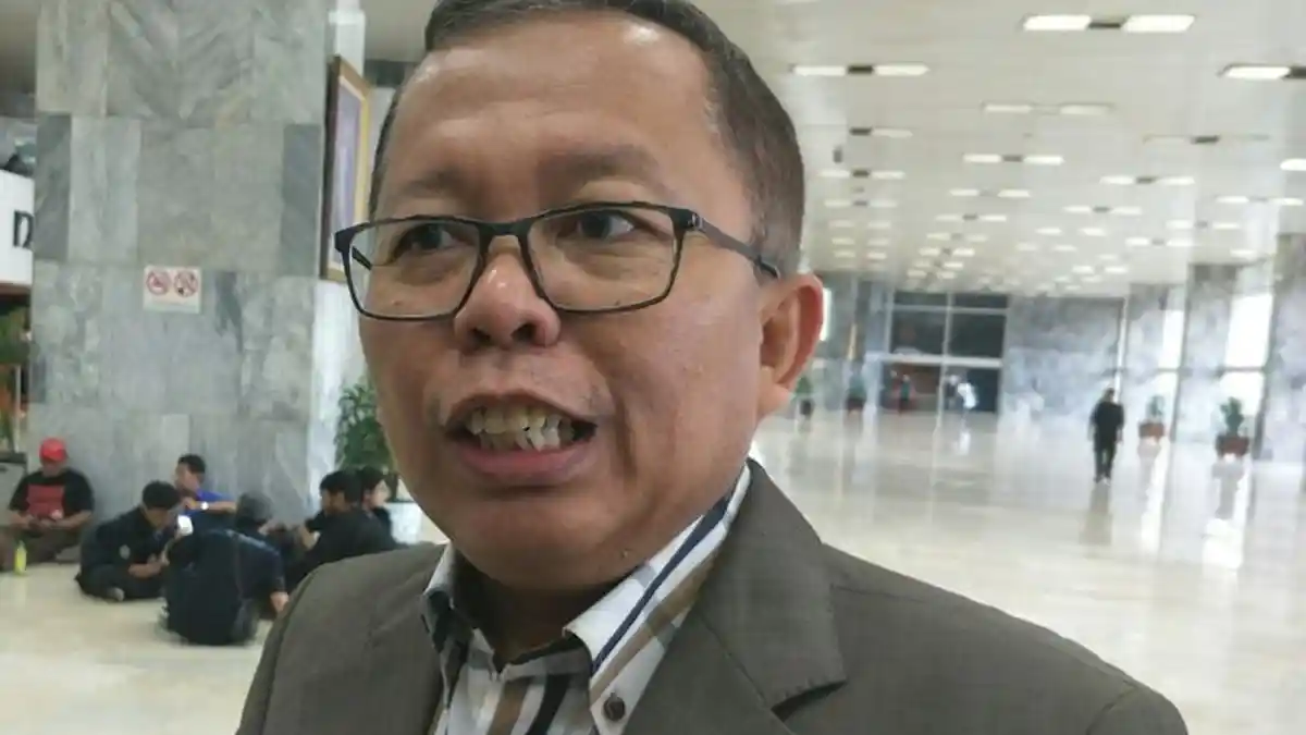 PPP Anggap Survei LSI Tak Jadi Penentu Jokowi soal Perppu KPK