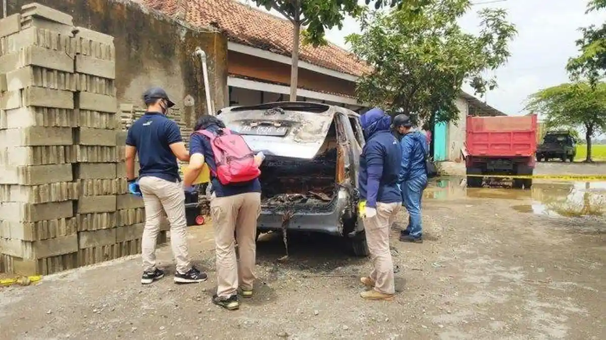 YL, Kerabat Jokowi Tewas Hangus dan Terikat di Dalam Mobil di Sukoharjo, Begini Kronologinya