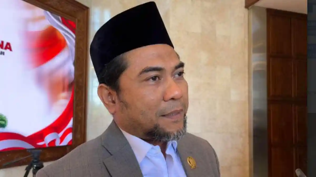 ASN Gresik Lempar Kaca Bus Trans Jatim, DPRD Jatim Minta Penindakan Tegas