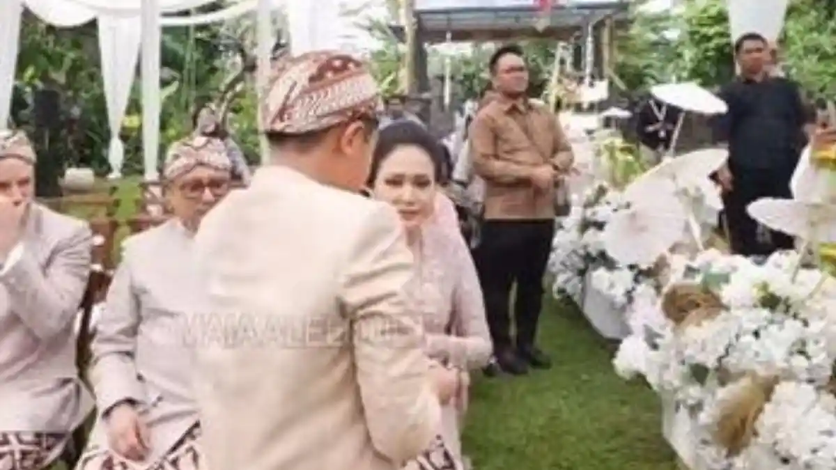 Momen Hangat Dua Besan di Acara Alyssa, Dul Jaelani Jadi Sorotan Netizen