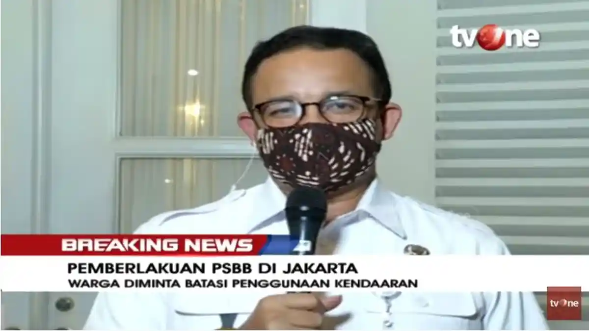 Anies Baswedan Minta Warga Kompak Patuhi PSBB: Bila Ingin Aparat Seragam untuk Jaga, Jelas Tak Cukup