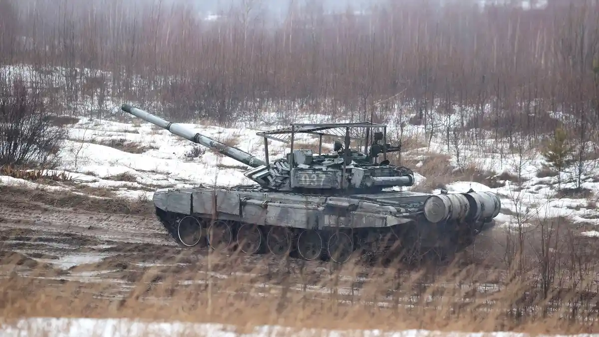 Perkuat Pertahanan di Donbas, AS dan Sekutu Kirim Tank Buatan Soviet ke Ukraina