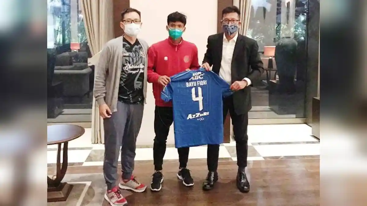 Persib Bandung Punya Bek Baru, Ini Penilaian Robert Alberts