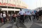 Gubernur Anies Ujicoba Jalur Sepeda