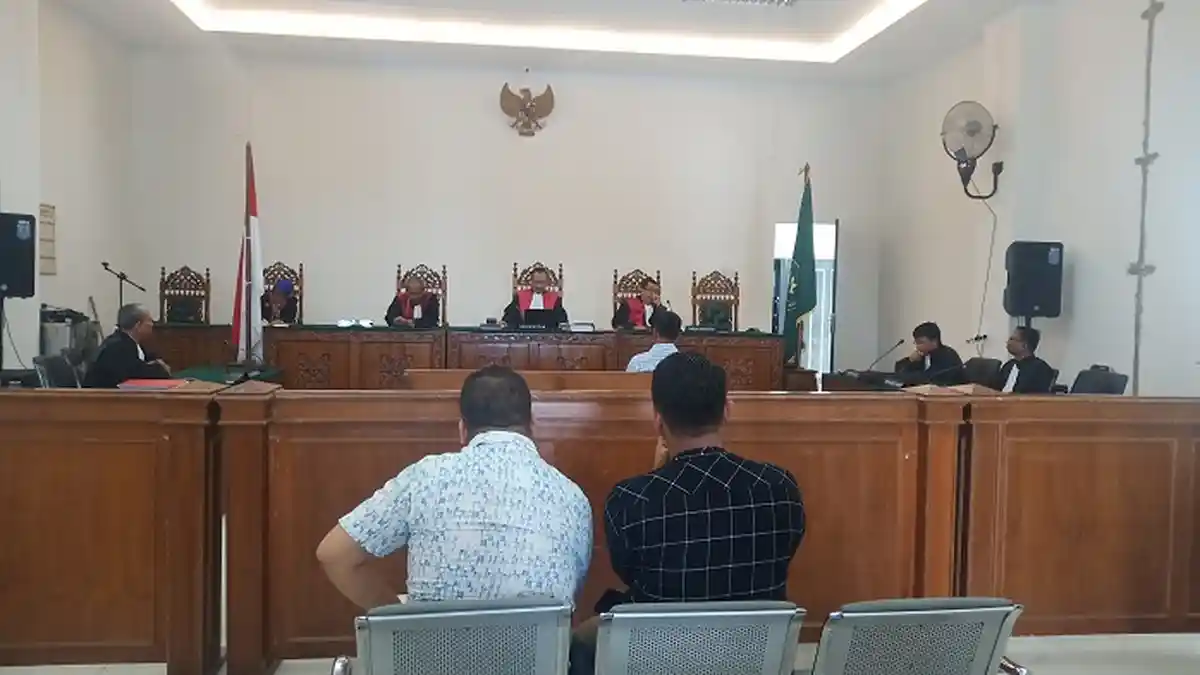 Eksepsi Wakil Bupati Pesisir Selatan Ditolak, Perkara Perusakan Hutan Bakau Dilanjutkan