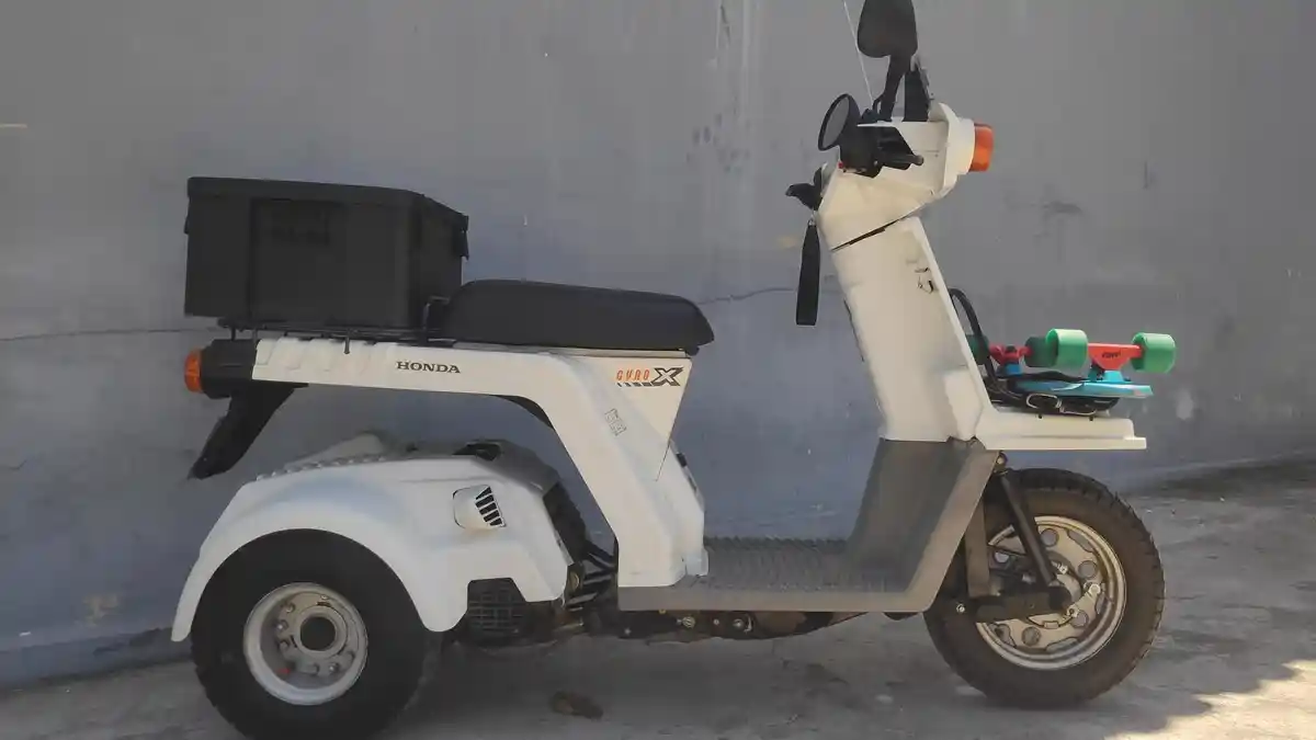 Honda Gyro X, Motor Roda Tiga Pengantar Barang yang Stabil saat Bermanuver