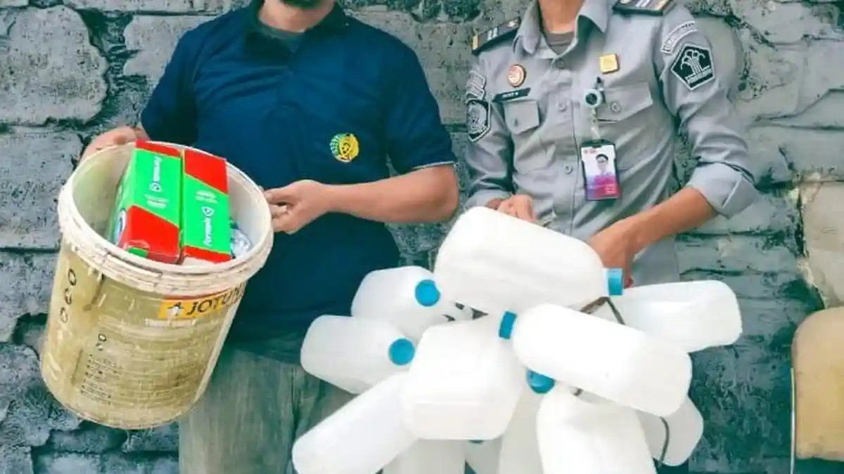 Lapas Rantauprapat Berikan Alat Perlengkapan Mandi untuk Warga Binaan: Jaga Kebersihan Lingkungan