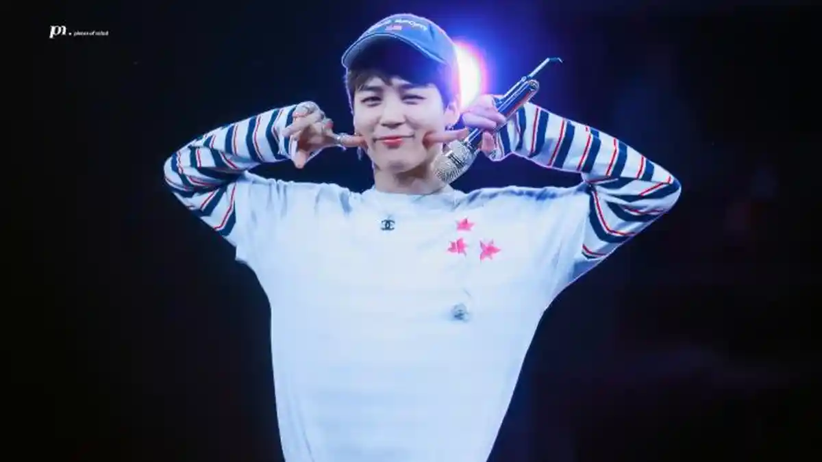 Video Jimin BTS Menutup Botol saat Konser di Jepang Curi Perhatian, ARMY Bicarakan Sikap Uniknya