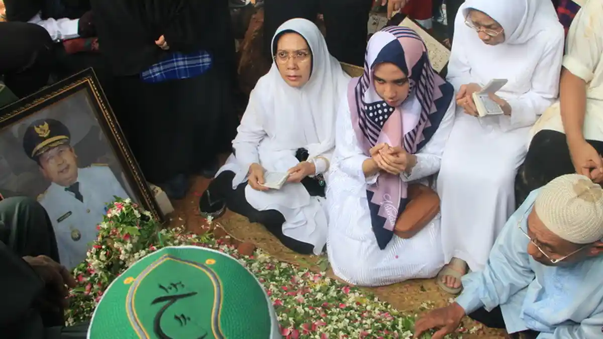 Istri Nusyirwan Bersyukur Pemakaman Lancar dan Berterima Kasih Kepada Jurnalis