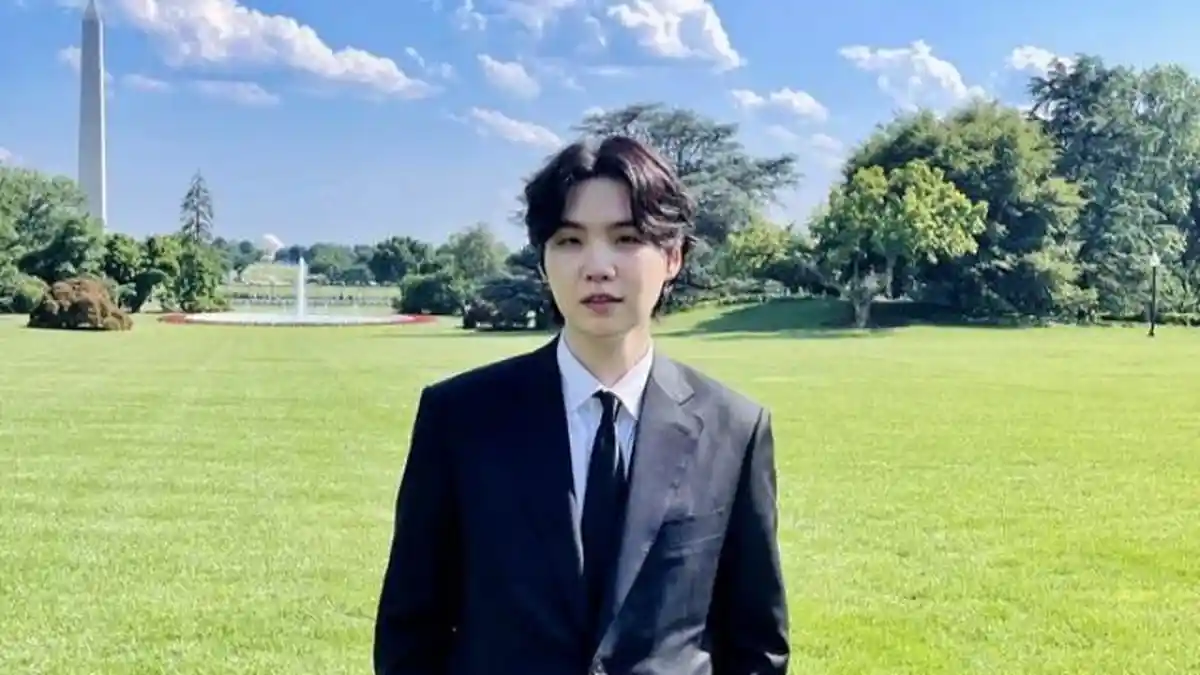 Berkarier Secara Solo, Suga BTS Rencanakan Tur Konser