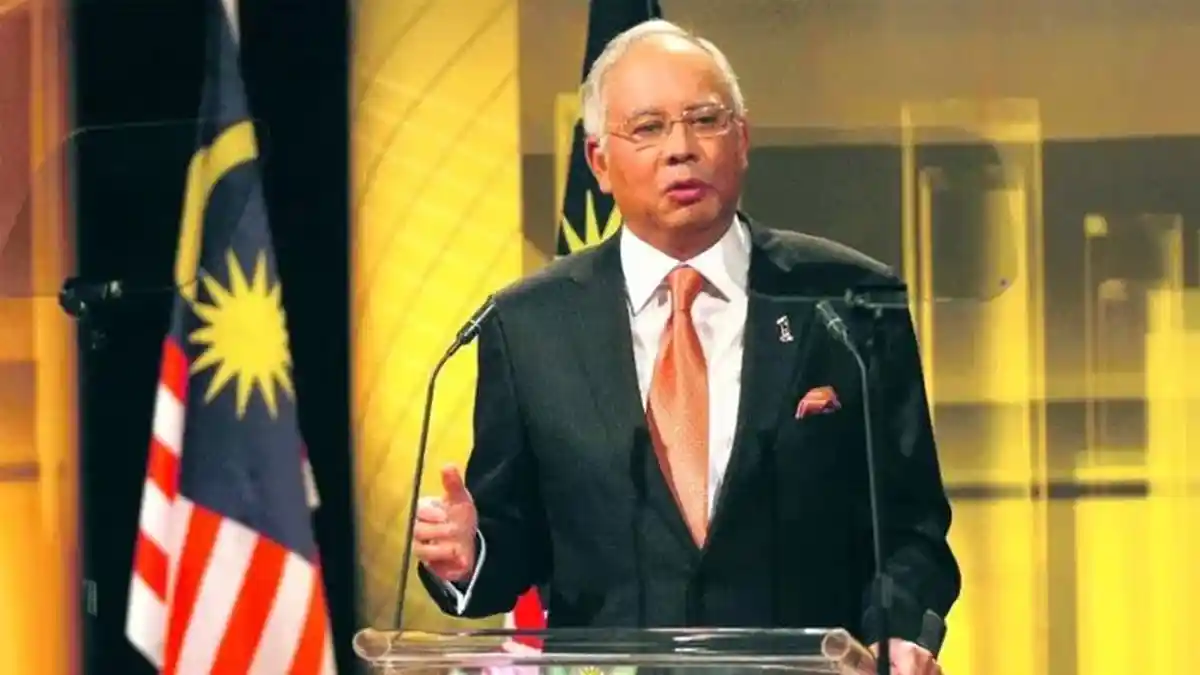 Perdana Menteri Malaysia Najib Razak Akan Bubarkan Parlemen Besok