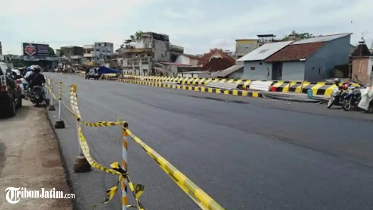 Perbaikan Jalan Ambles Kawasan Jompo Hampir Rampung , Dewan: Informasinya 8 Mei Bisa Dilewati