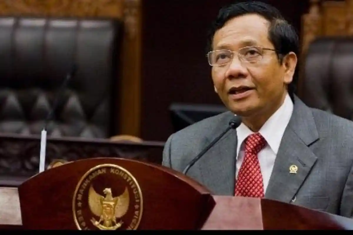 Jelang Pilpres, Mahfud MD Jelaskan Polemik Pancasila vs Khilafah: Mereka hanya Menumpang