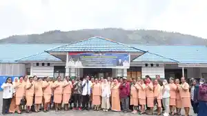bupaten-Puncak-Jaya-memilih-merayakan-Hari-Ulang-Tahun.jpg