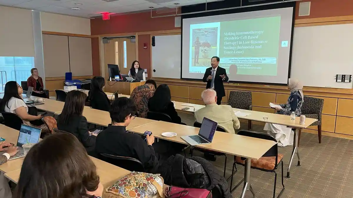 Isi Kuliah Umum di Harvard, Dokter Terawan Paparkan Immunotherapy Nusantara