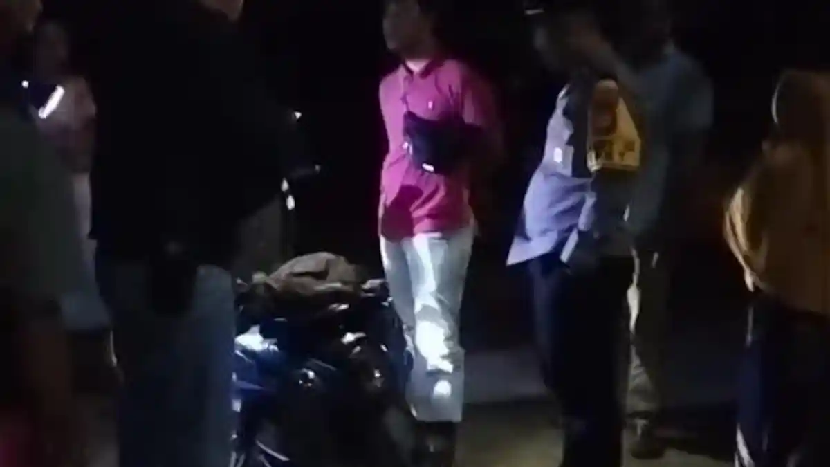 Viral Maling Kabel Tower di Pinrang Kabur Tinggalkan Motor saat Kepergok Warga