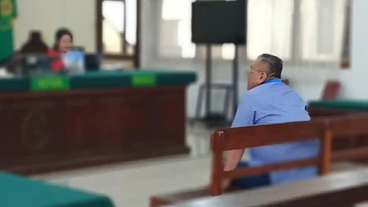 Panglima Hukum Togar Situmorang Divonis 2,5 Tahun Penjara, Terbukti Tipu Mantan Putri Indonesia