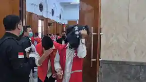 SIDANG-TUNTUTAN-Para-terdakwa-perkara-Pesta-Gay-dalam-event-Siwalan.jpg
