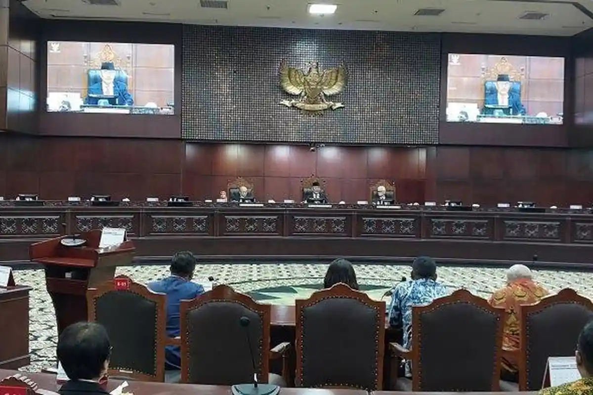 MKMK Putuskan 6 Hakim MK Diberi Sanksi Teguran Lisan