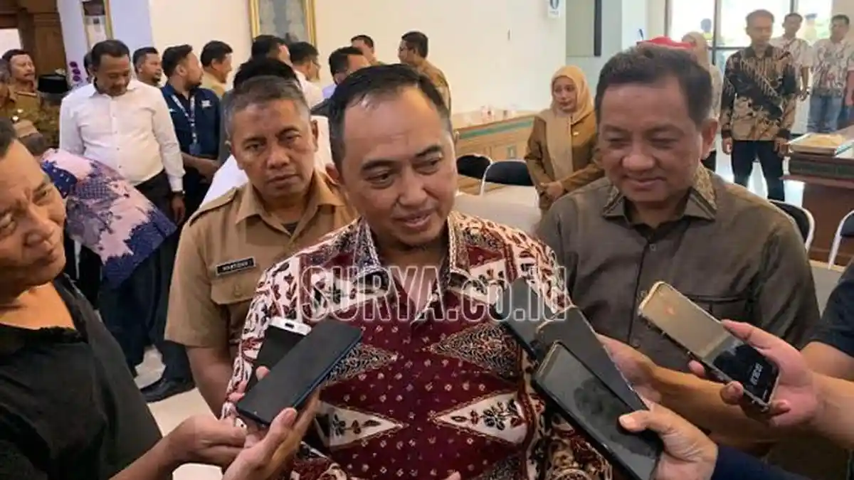Imbas Dugaan Video Mesra, Dua Pejabat Disdikbud Jombang Dipindah, Tak Dapat Tunjangan