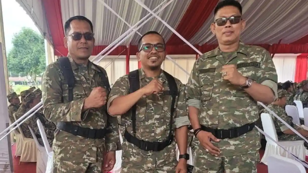 Kades Labawang Wajo Keliling Cari Celana Kargo Sebelum Ikut Retret Kepala Desa se-Sulsel