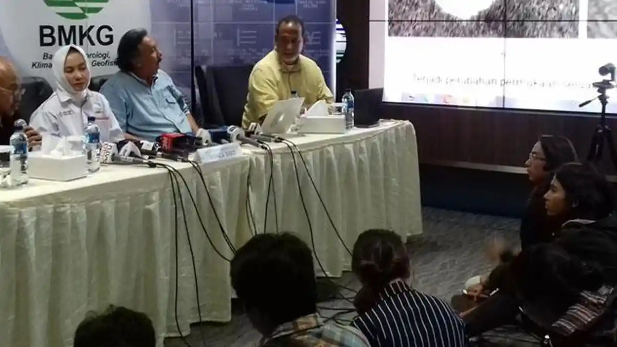 BMKG Sebut Tsunami di Selat Sunda Tak Lazim dan Kompleks
