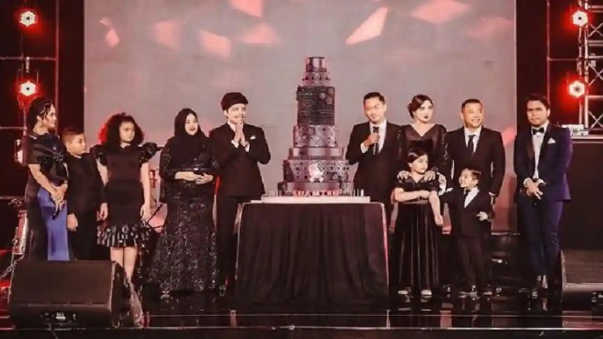 Pesta Ulang Tahun Atta Halilintar Digelar Mewah, Suami Aurel Beri Sovenir Spesial, Ada Logam Mulia