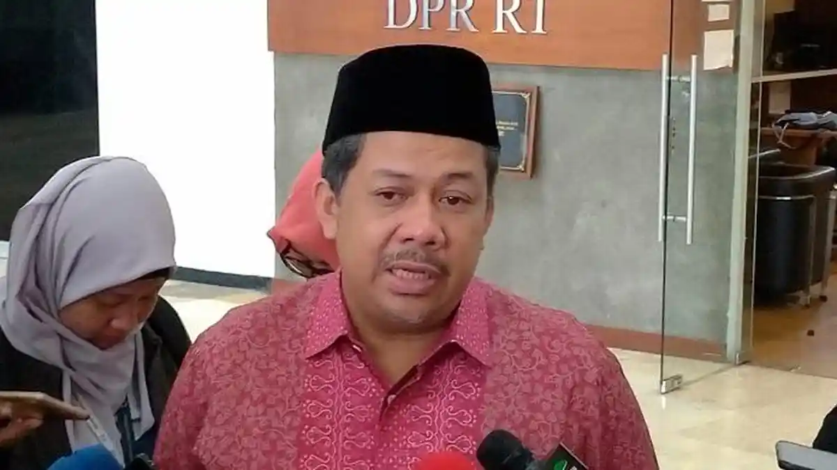 Fahri Curiga ada Peran Kaki Tangan Penguasa dalam Penolakan Prabowo Solat Jumat