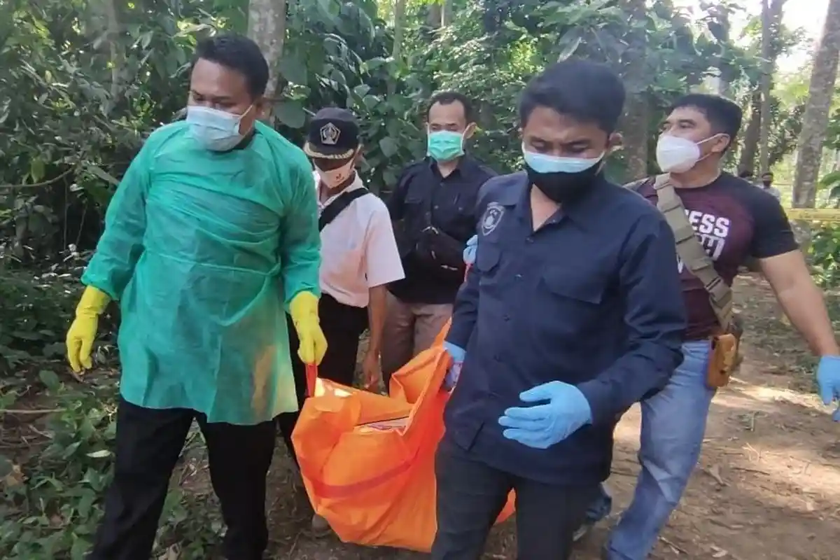 Terungkap! Ini Identitas Jenazah Perempuan dalam Karung di Kebun Sengon Ponggok Kabupaten Blitar