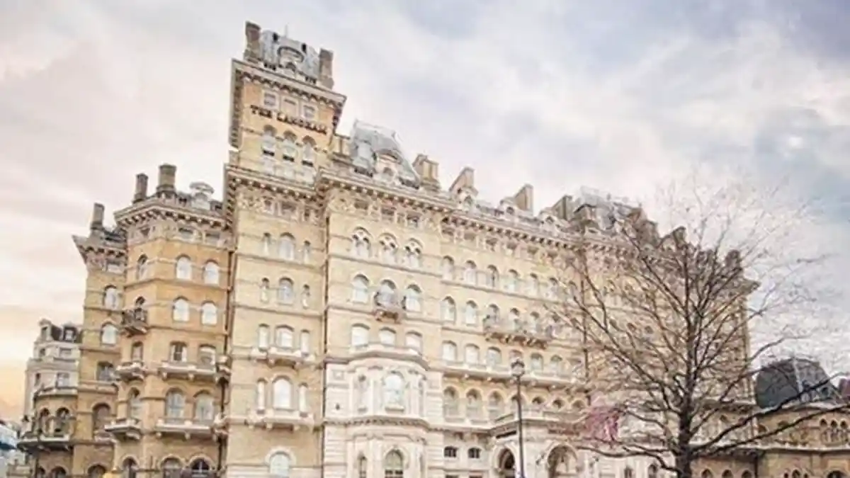Salah Satunya The Langham di London, Ini 4 Hotel yang Terkenal Paling Angker di Dunia