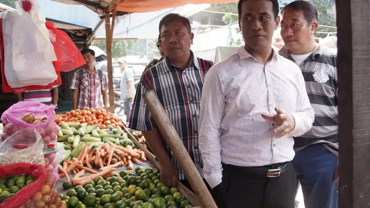 Menteri Pertanian Sidak Pasar Induk Cibitung Bareng Komisi IV DPR