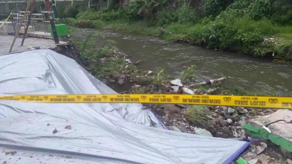 Antisipasi Longsoran Talud Kali Winongo Meluas, Polisi Imbau Warga untuk  Mengungsi