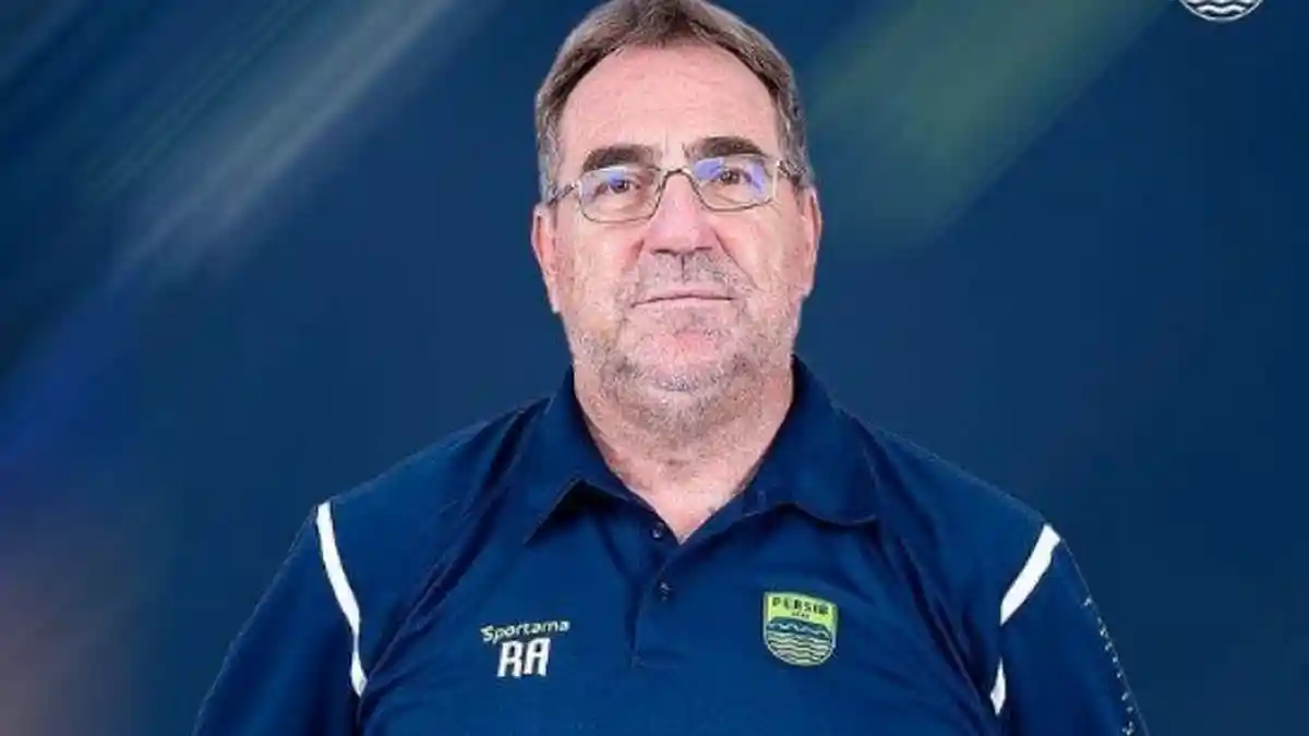 Daftar Pelatih Asing Persib Bandung, Marek Janota yang Paling Sukses, Ke-12 Siapa?