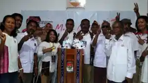 Ketua-Partai-Gerindra-Kabupaten-Sikka-Stefanus-Say-saat-menggelar-konferensi-pers-di-Kantor-KPU.jpg