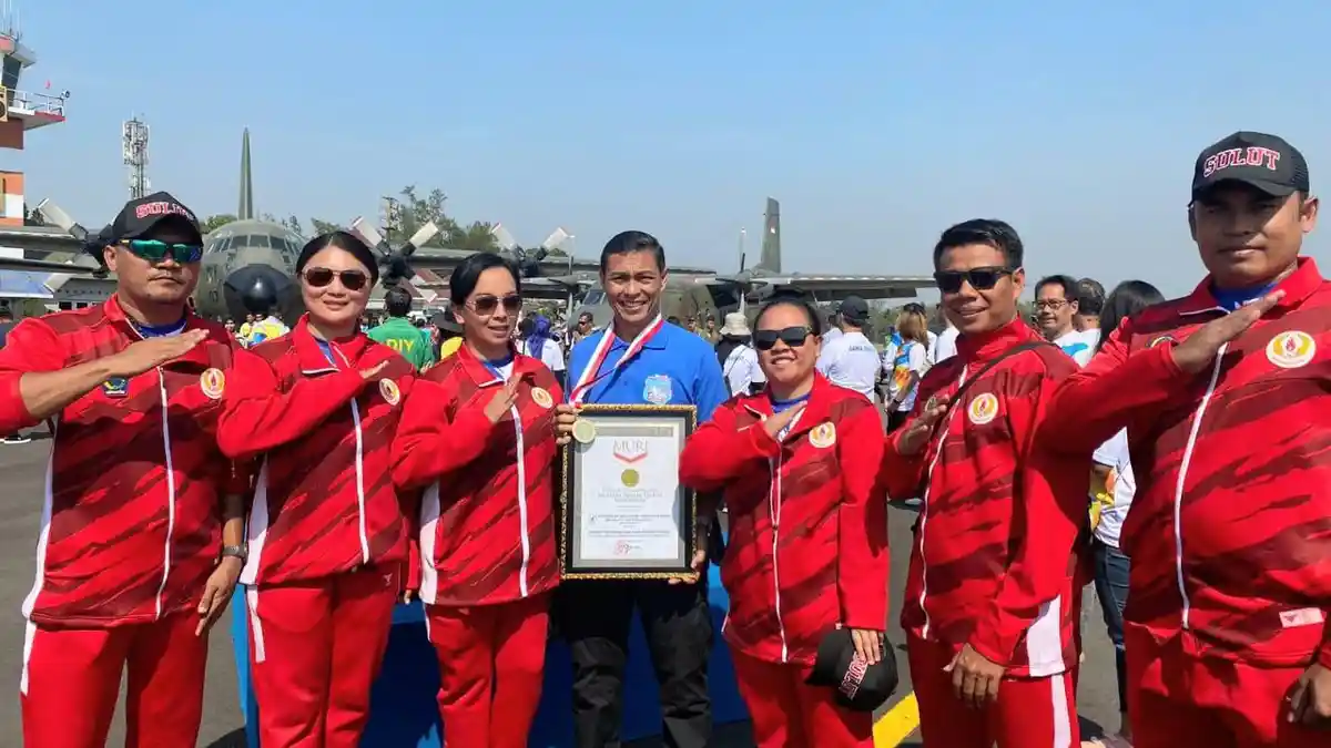 BREAKING NEWS Srikandi Terjun Payung Sulawesi Utara Lolos ke PON Aceh Sumut 2024