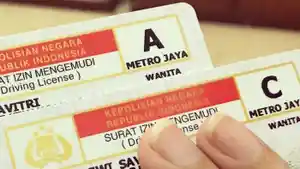 Diberlakukan-Juli-2024-Berapa-Biaya-SIM-Format-Baru-untuk-Motor-Mobil-Truk-Hingga-Bus.jpg