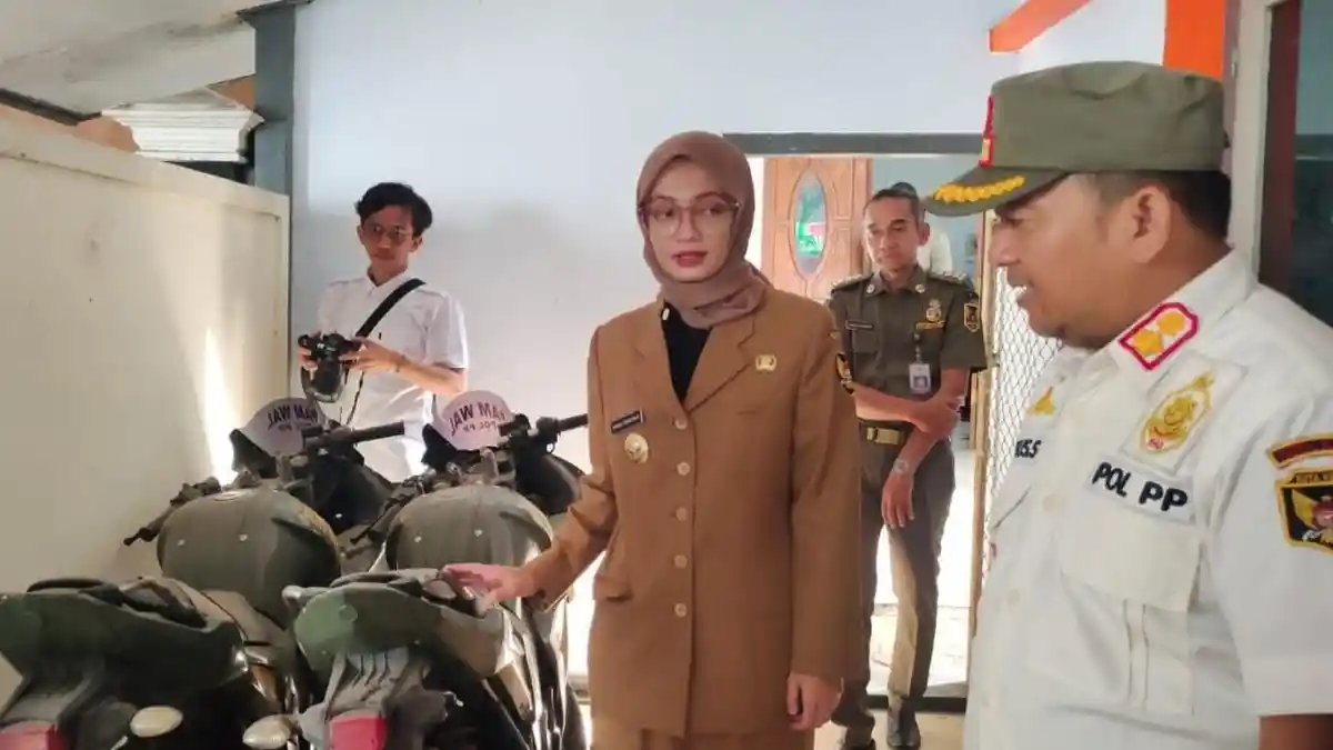 Hasil Sidak Mbak Wali Kota Kediri di Kantor Satpol PP, Ada 3 Temuan yang Harus Diperbaiki