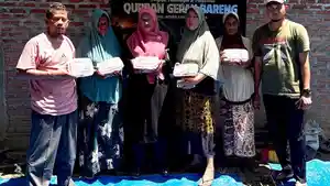Komunitas-Gerak-Bareng-menyalurkan-bantuan-hewan-kurban.jpg