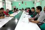 Suasana-Rapat-Dewan-Pengupahan-bersama.jpg