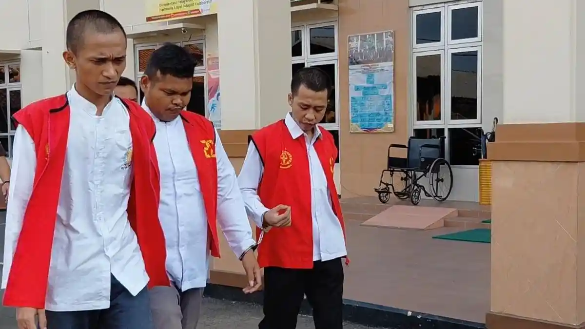 BREAKING NEWS S Predator Seks Asal Jepara Divonis 10 Tahun dan Denda Rp 100 Juta - Tribunjateng.com